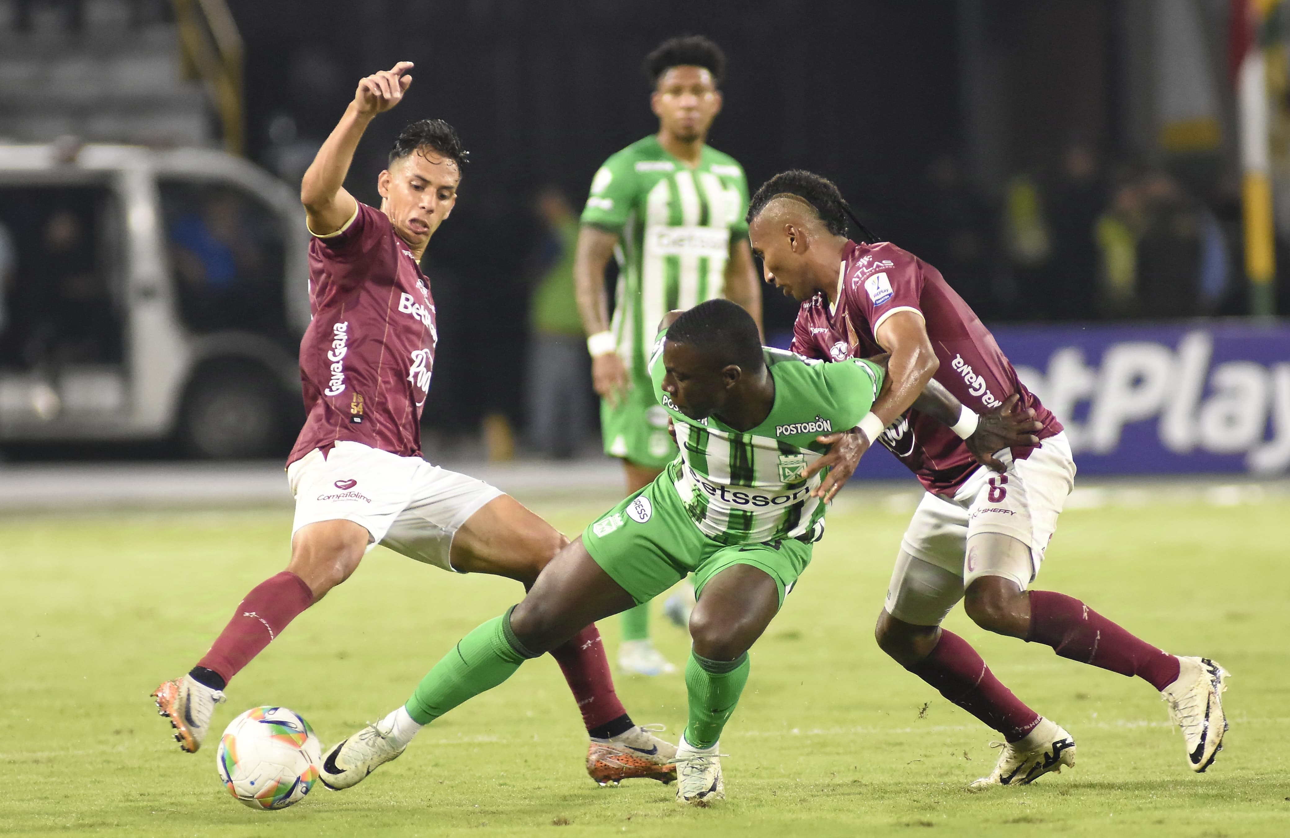 Duelo de Liga entre Atlético Nacional y Deportes Tolima / Colprensa