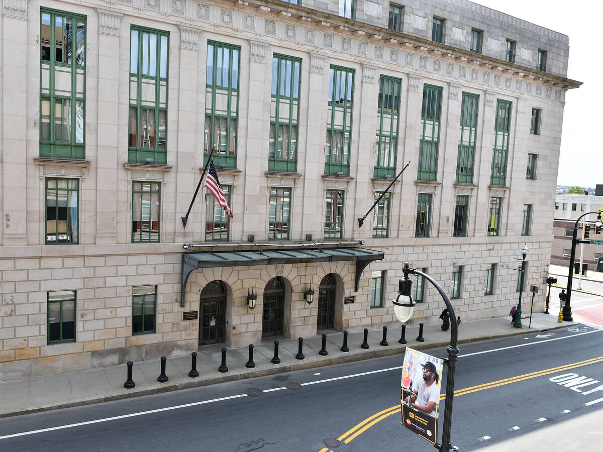 El sospechoso de la filtración de documentos del Pentágono se declara no culpable