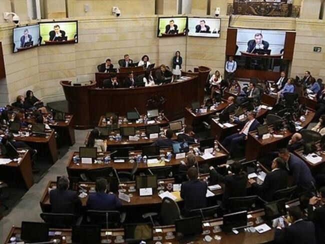 Congreso negó ponencia alterna de Ley de Financiamiento presentada por Los Decentes. Foto: Colprensa