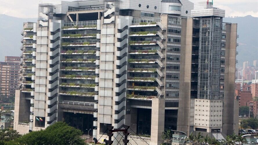 Durante el día, el alcalde Daniel Quintero irá dando a conocer los nombres las personas que lo acompañaran esta nueva etapa de la compañía.. Foto: Cortesía EPM