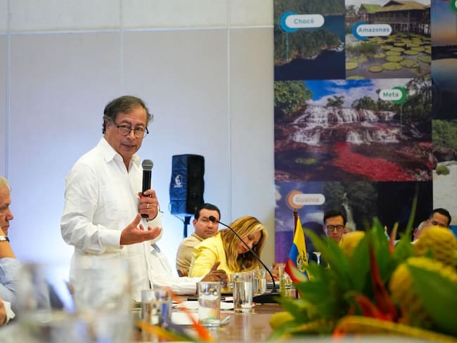 Hay un ICBF carcomido por la corrupción, se roban la plata de los niños: presidente Petro