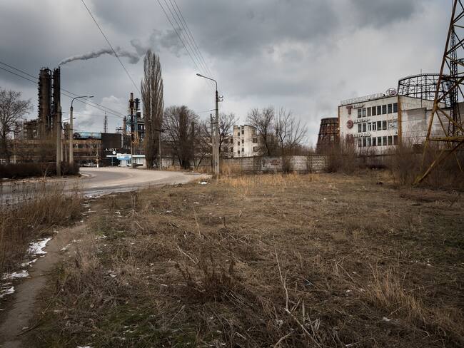 Vista general de la planta química de Azot, ubicada en Severodonetsk, Ucrania.  (Photo by Gaelle Girbes/Getty Images)