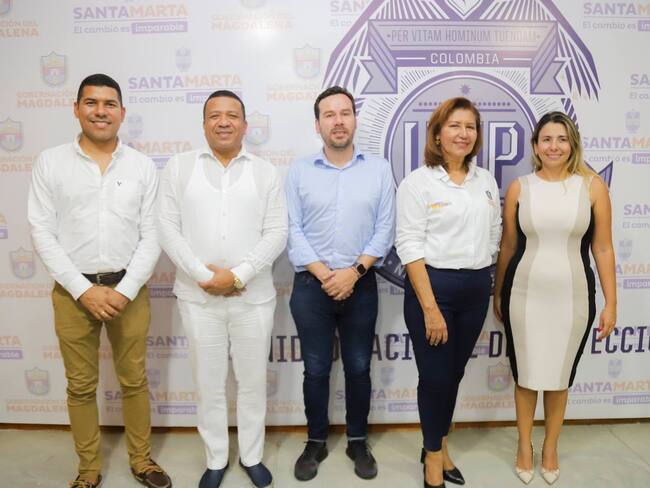 Oficina en Santa Marta/ Alcaldía de Santa Marta