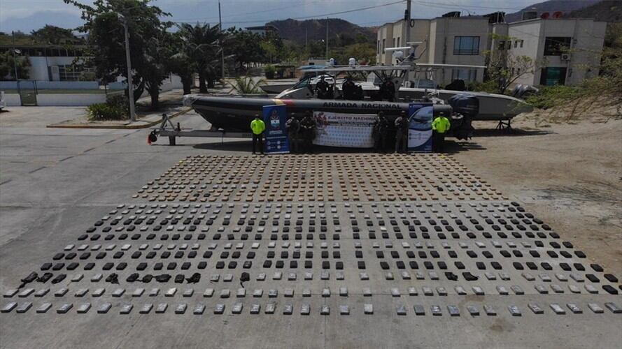 El decomiso de la droga se realizó en el sector de la Ciénaga del Torno. Foto: Ejército Nacional