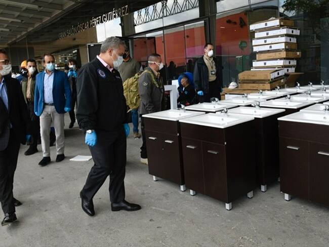 Duque supervisó adecuación de Corferias y del Hospital Militar para atender la pandemia. Foto: presidencia
