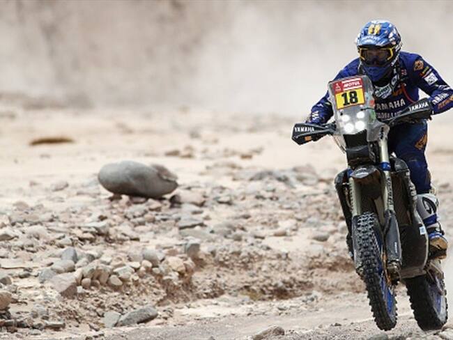 Soultrait cruza primero en motos pero Sunderland se lleva 5ta etapa del Dakar. Foto: Getty Images