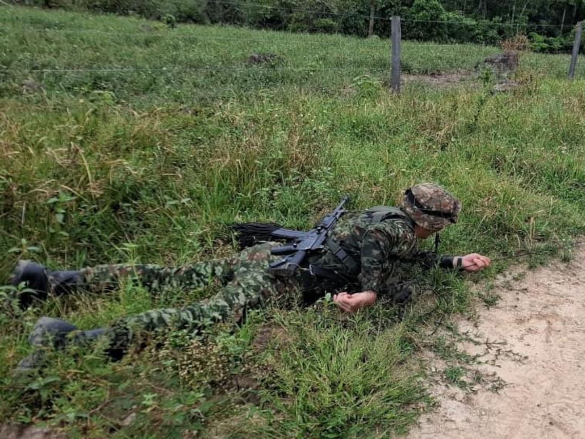 Ejército incautó más de 500 cartuchos para francotirador y explosivos de disidencias de ‘Calarcá’