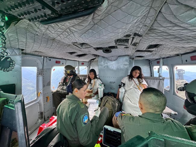 Indígenas en delicado estado de salud fueron evacuadas desde la Sierra Nevada. Foto: Suministrada.