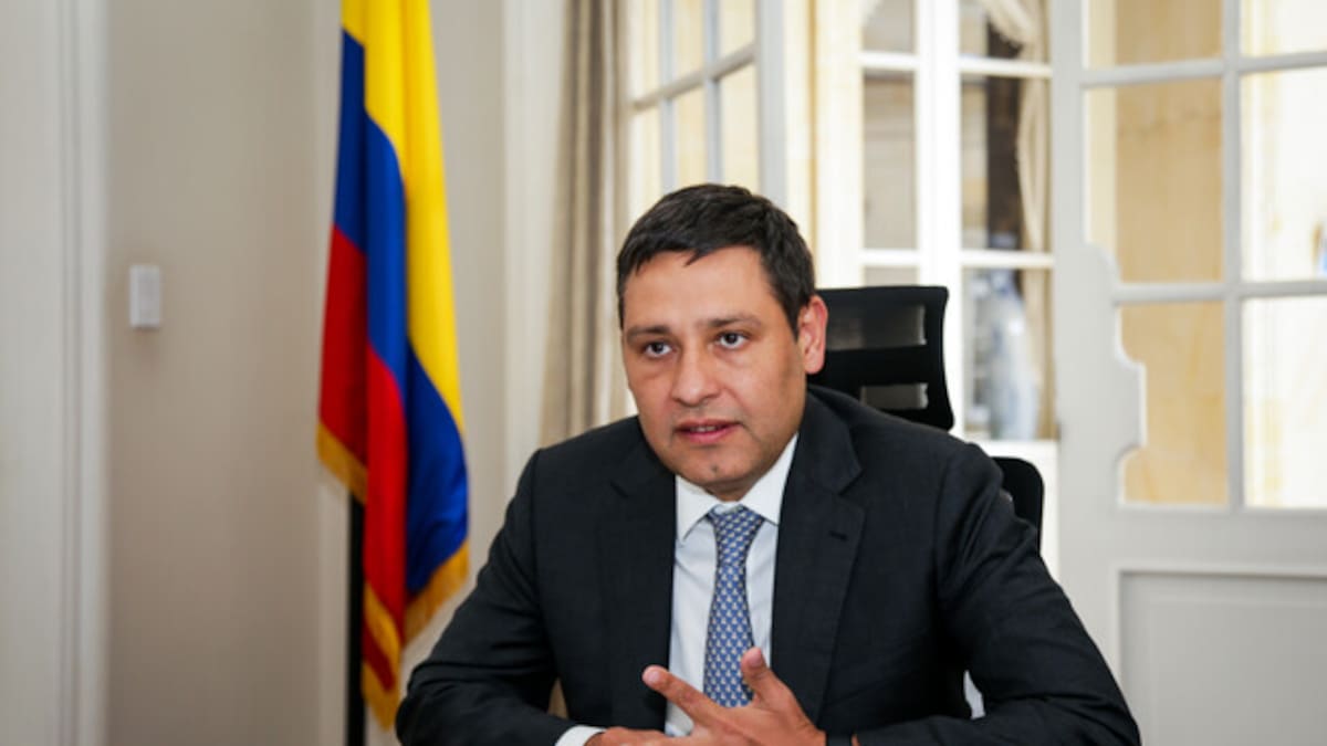 Me reuní dos veces con Nicolás Petro: Mauricio Lizcano, ministro de las TIC