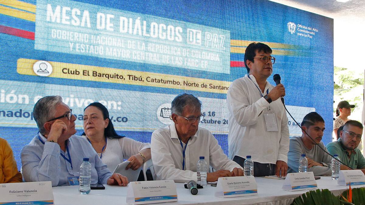 Gobierno y disidencias se reunirán y evaluarán denuncia del Ejército en el Cauca