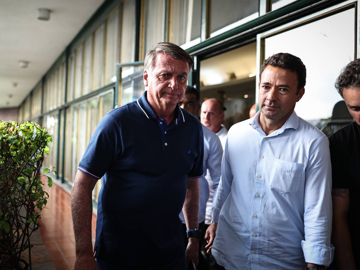 Fiscalía de Brasil archivó una investigación contra Bolsonaro por “molestar” a una ballena