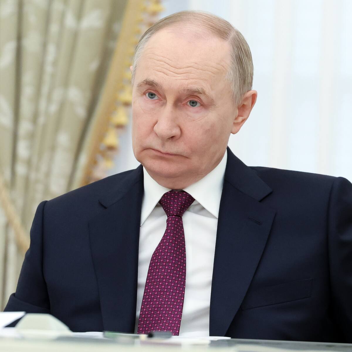 Putin quiere un cambio de Gobierno en Ucrania y no lo logrará negociando con Trump: Jeffrey Edmonds