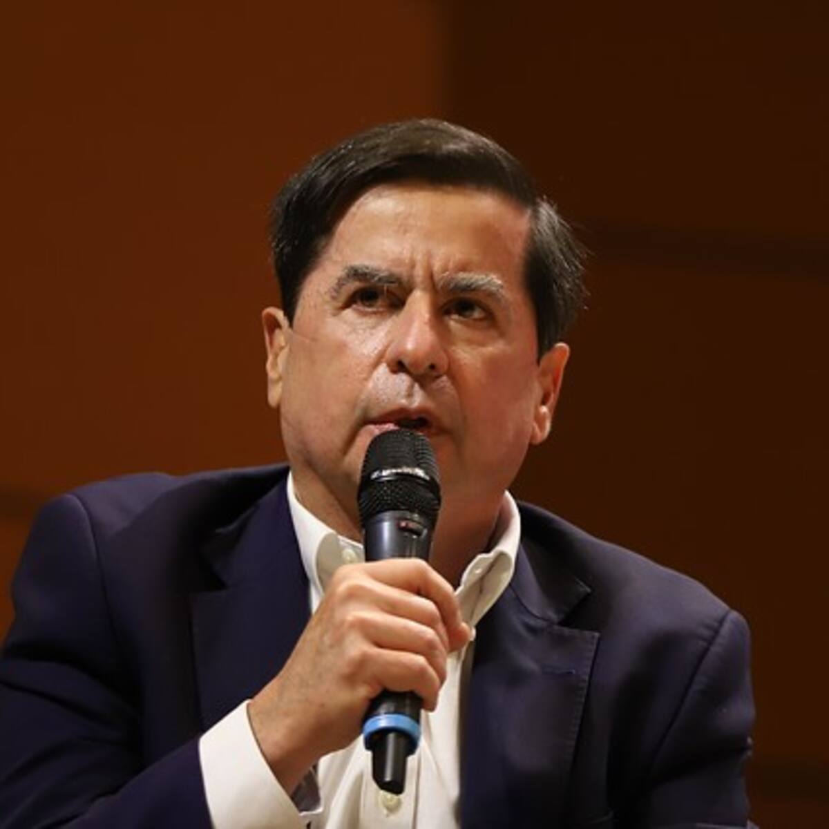 Exministro Cristo respalda que JEP juzgue a eventuales desmovilizados del ELN