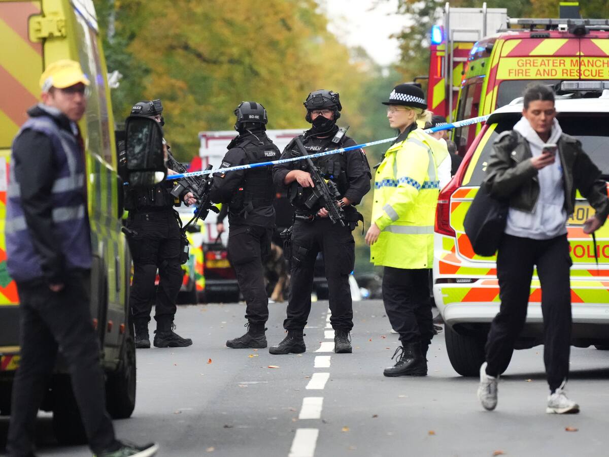 Policía confirmó dos detenidos tras el atentado terrorista a una sinagoga en Mánchester