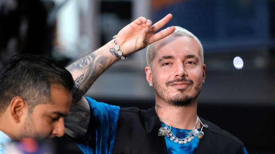 Se analizará si la letra de la canción ‘Perra’, del reguetonero J Balvin, vulnera derechos. Foto: Getty Images / MICHAEL LOCCISANO
