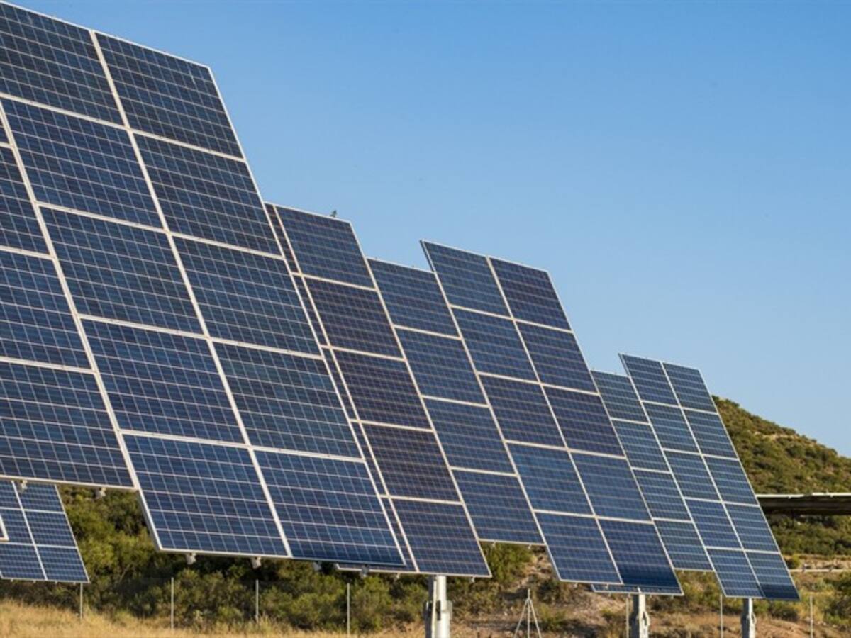 Listo el parque Solar Canal del Dique en el Caribe