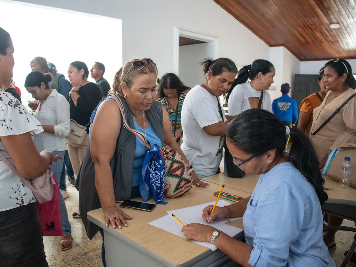 65 familias víctimas del conflicto armado en Puebloviejo, Magdalena, abandonaron sus casas