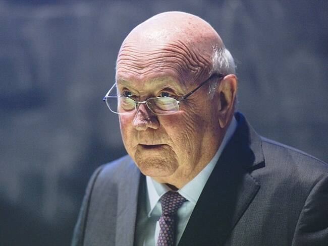 "Frederik de Klerk cambió el curso de las cosas con acciones": Dave Steward