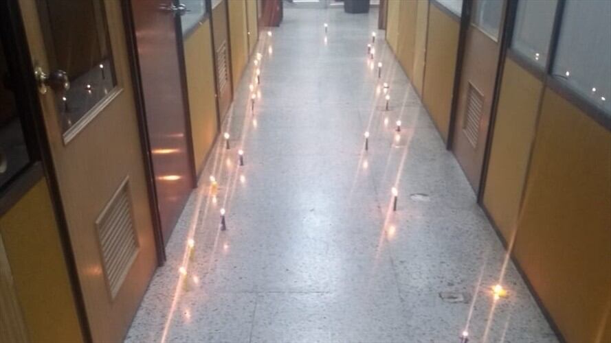 Estudiantes de Uniatlántico realizan “Ritual de Sanación” en la rectoría. Foto: Cortesía: Eloy Soto