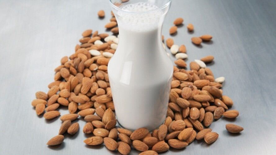 Los ocho beneficios de la leche de almendras. Foto: Getty Images