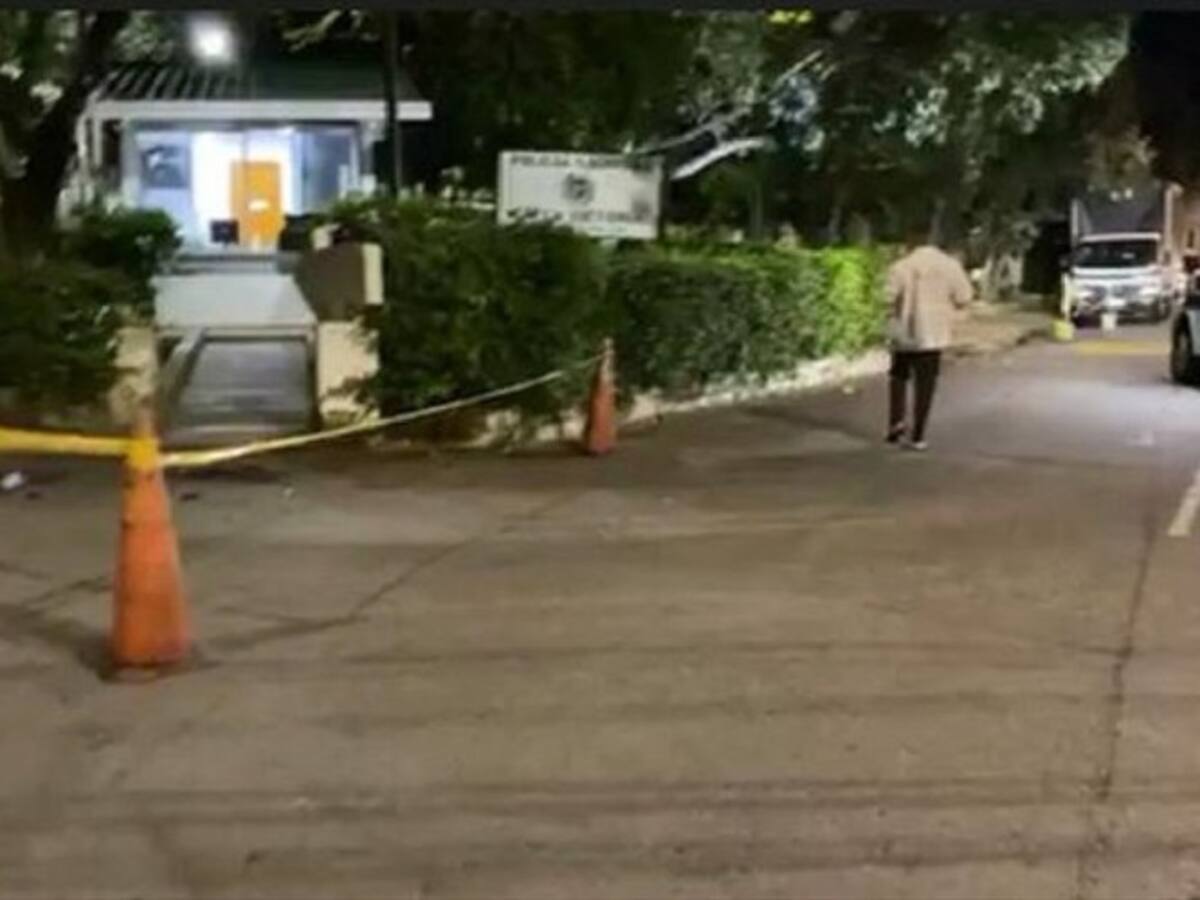 Lanzan bomba incendiaria a CAI de Bucaramanga