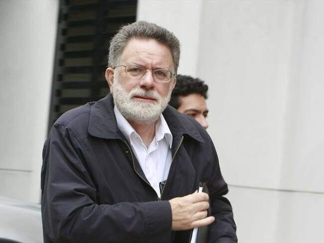 Luis Carlos Restrepo le envió una carta al expresidente Álvaro Uribe Vélez en la que le expresó su apoyo a la propuesta de una amnistía general. Foto: Colprensa / ARCHIVO