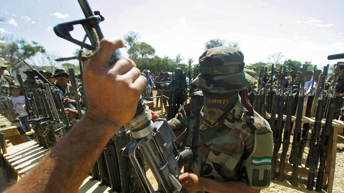 Ex paramilitares quieren hacer parte de la paz total