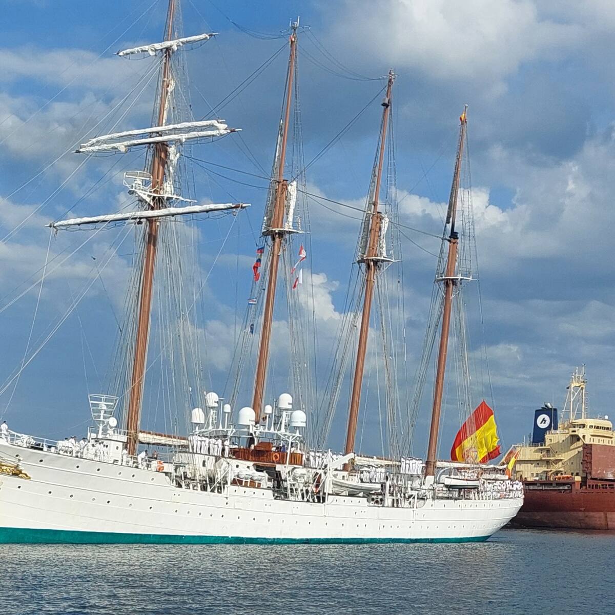 Llegó a Santa Marta el buque escuela Juan Sebastián de Elcano