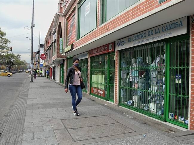 Es preferible estar aburridos que intubados: Luis Ernesto Gómez sobre fiestas clandestinas