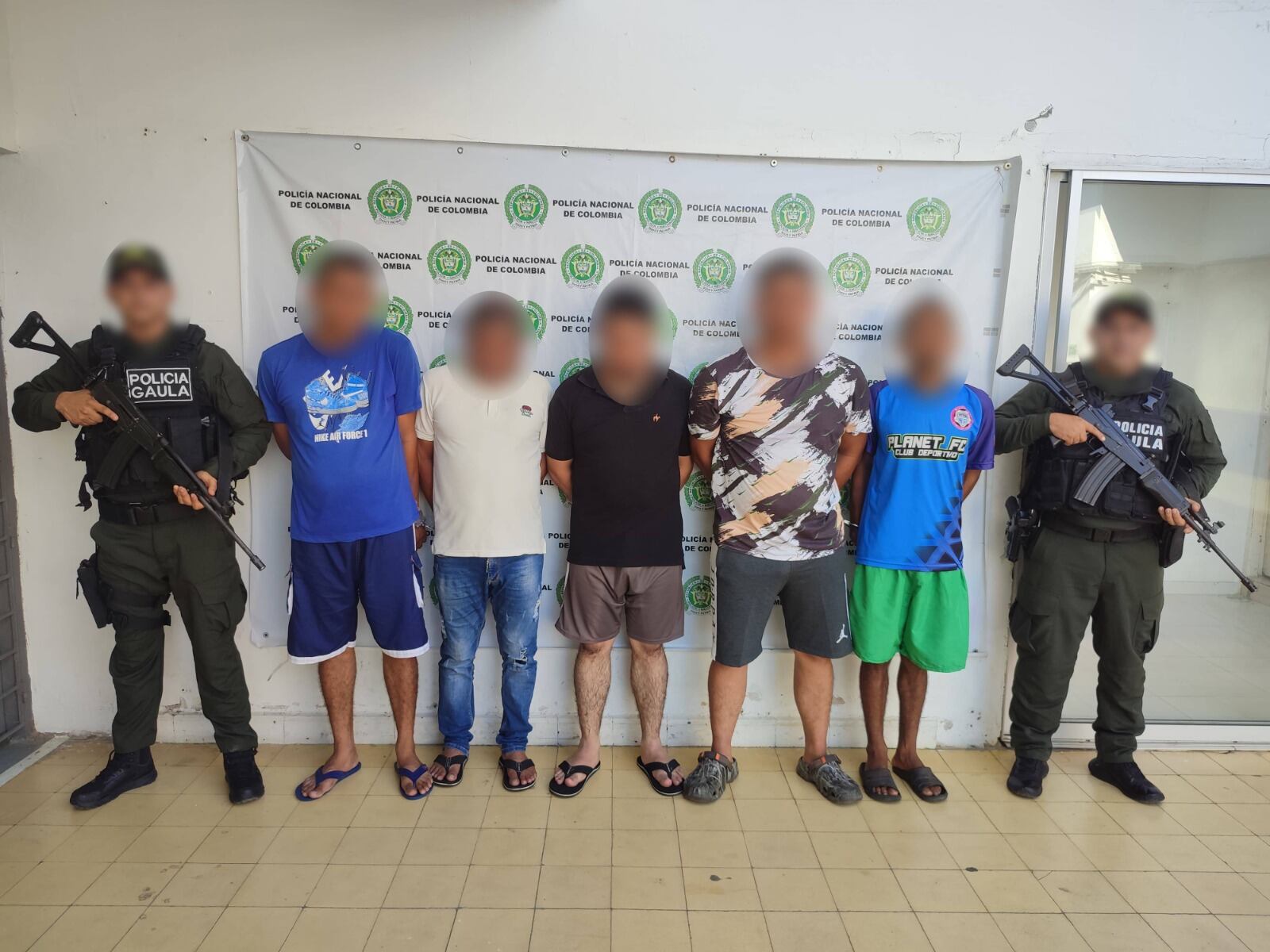 Capturan a cinco presuntos extorsionistas del Clan del Golfo en Córdoba. Foto: Policía Nacional.