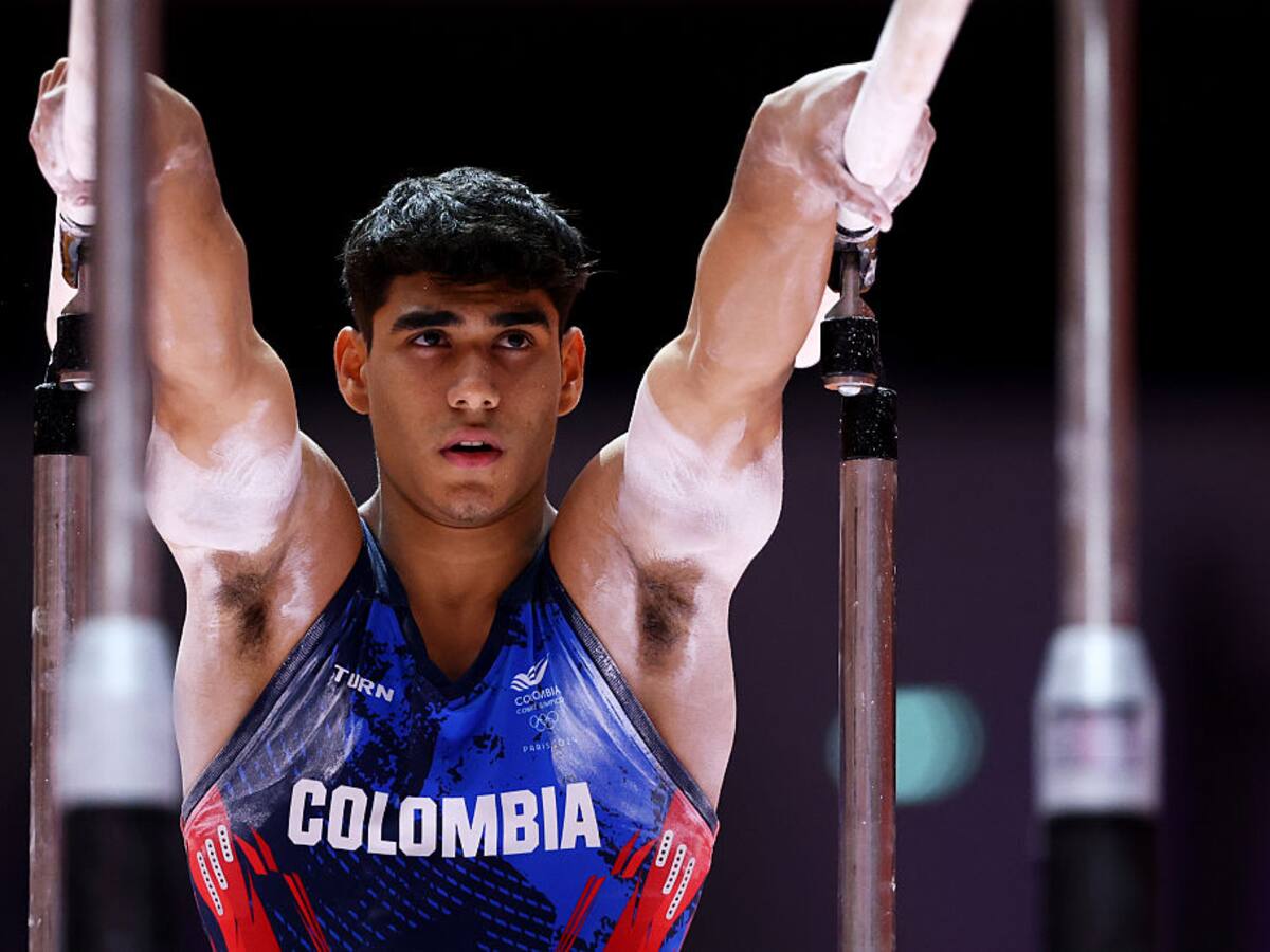Ángel Barajas gana dos medallas de plata en la Copa del Mundo por Aparatos