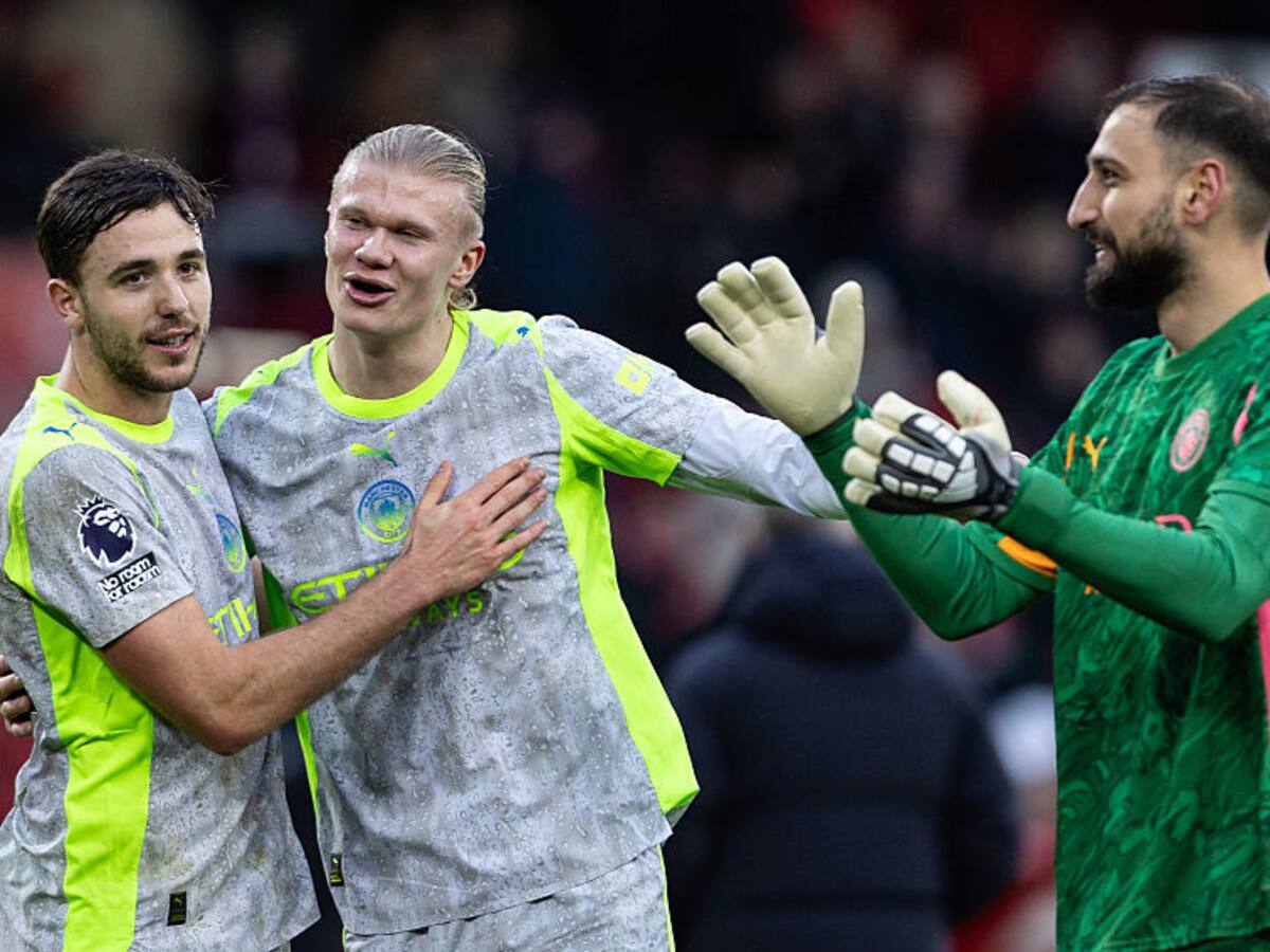 Manchester City ganó 2-1 al Nottingham Forest y recuperó el liderato de la Premier League