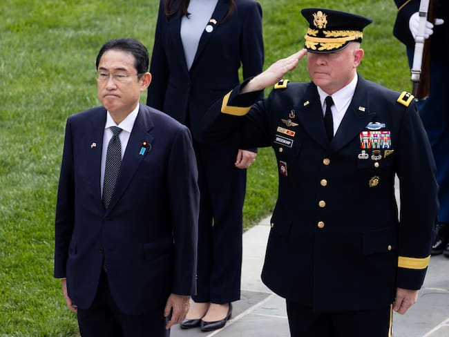Primer ministro de Japón en Estados Unidos. Foto: EFE/EPA/MICHAEL REYNOLDS