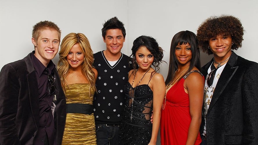 Zac Efron, Vanessa Hudgens, Ashley Tisdale, Corbin Bleu, Monique Coleman y Lucas Grabeel interpretarán el tema insignia de la película.. Foto: Getty Images