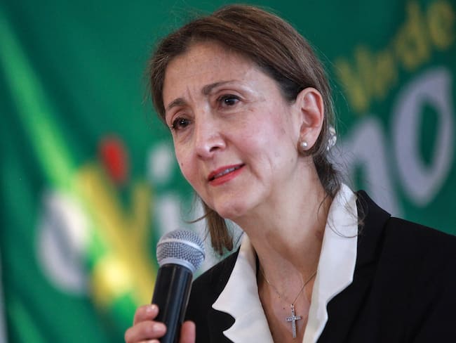 Coalición Centro Esperanza tendrá hasta el sábado 29 de enero para definir acuerdo de no maquinarias con Ingrid Betancourt. Foto: Colprensa - Camila Díaz.