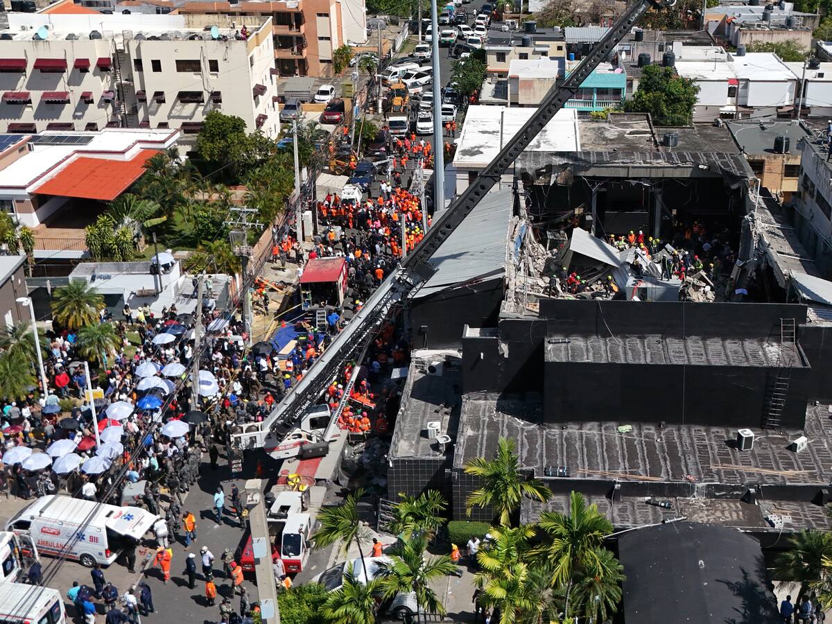 Sigue sin pausa la búsqueda entre escombros en discoteca de Santo Domingo, con 79 muertos