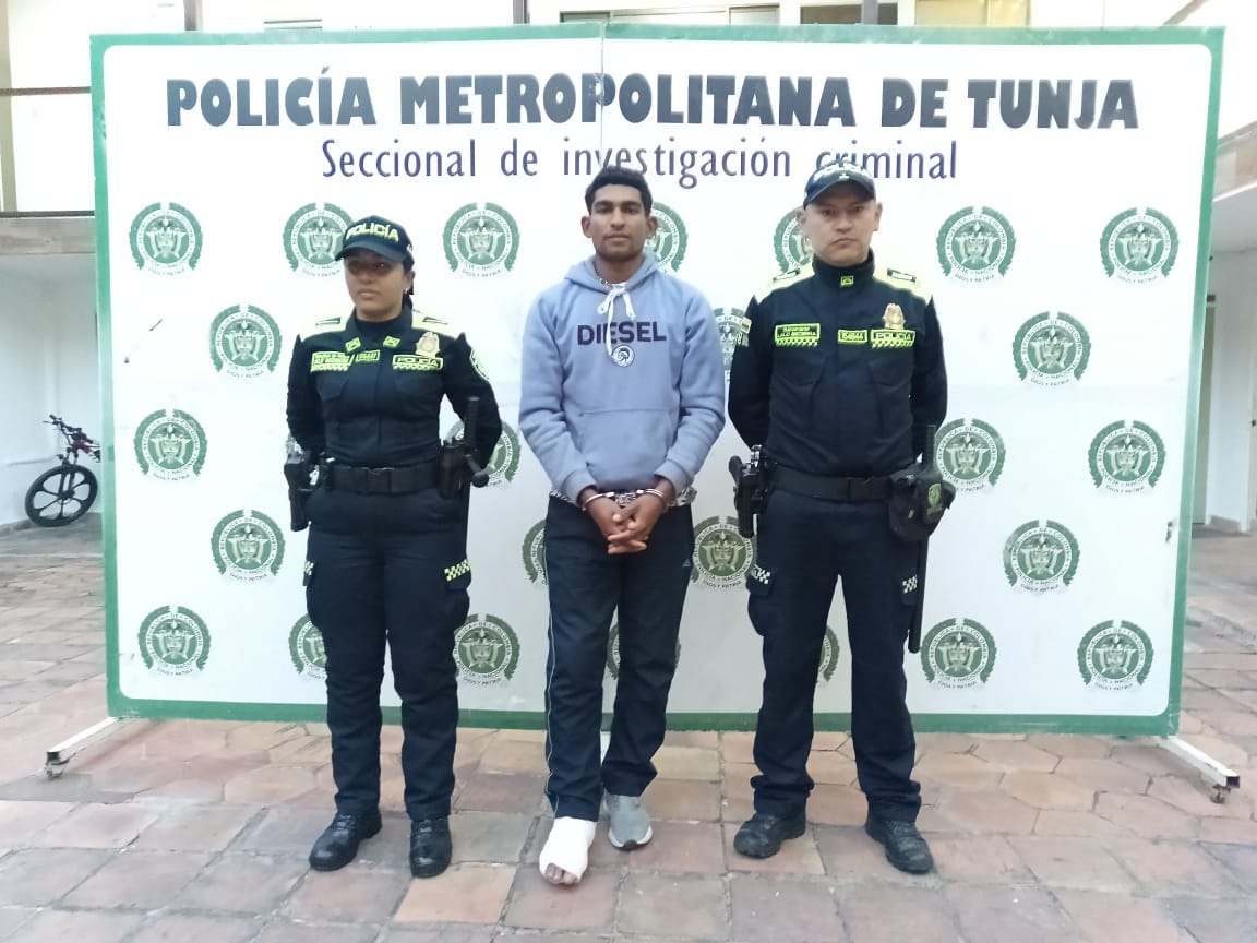 Alias "Flash", quien tenía circular azul de la Interpol, fue capturado en la capital boyacense / Foto: Policía Metropolitana de Tunja.