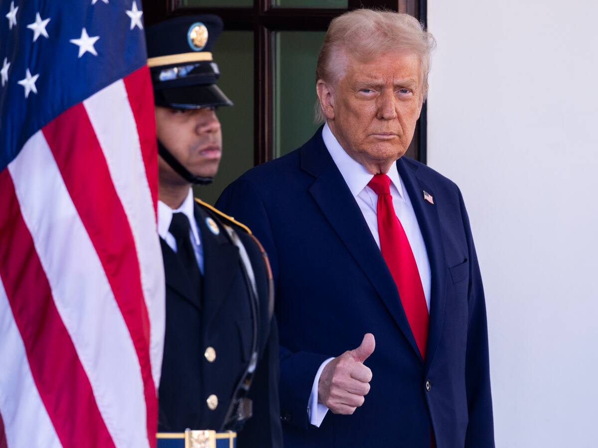 Trump reportó una drástica bajada de cruces fronterizos y da por terminada la “invasión”