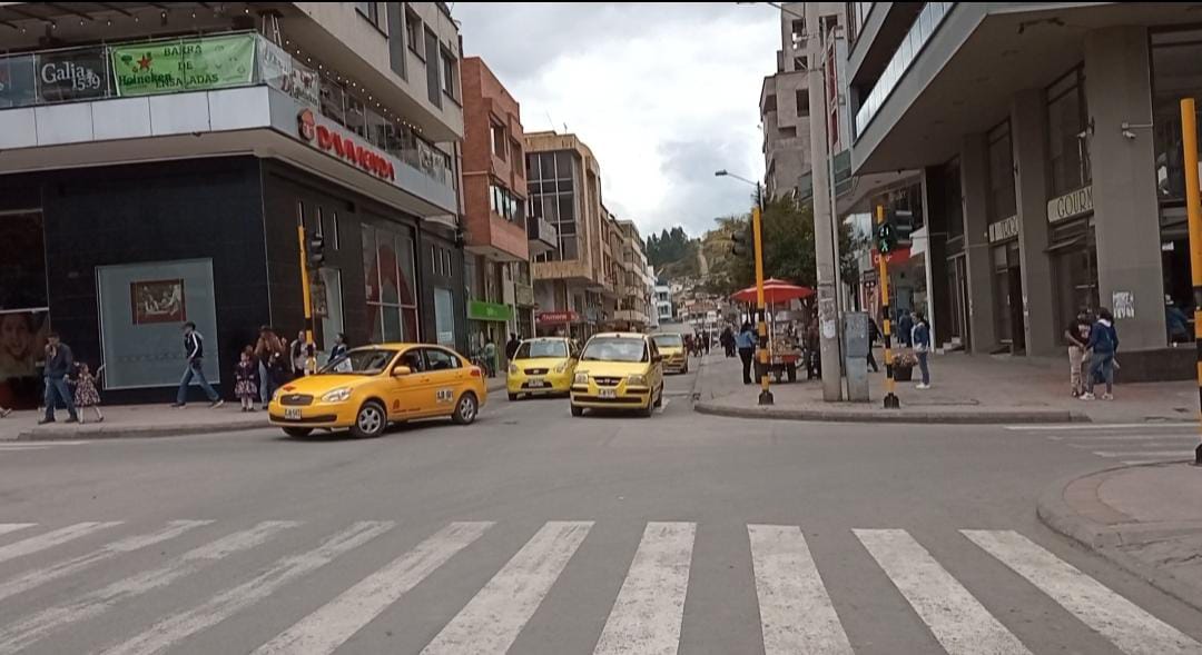 Miles de vehículos particulares no se movilizarán en el centro de Duitama en la jornada del Día sin carro y sin moto. / Foto. Caracol Radio