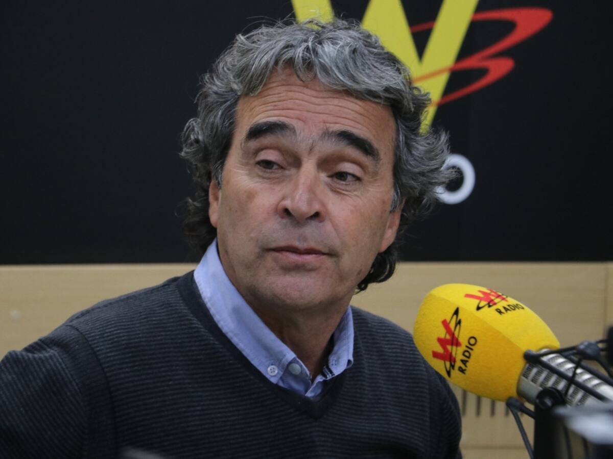 Yo no hubiera tenido al general Zapateiro como comandante del Ejército: Sergio Fajardo