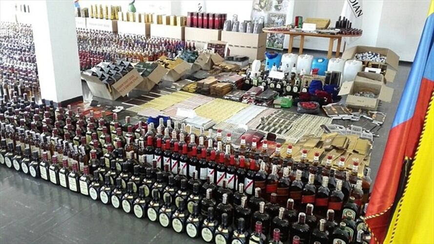 ‘Yo la rompo', así buscan autoridades combatir la venta de licor adulterado . Foto: Colprensa