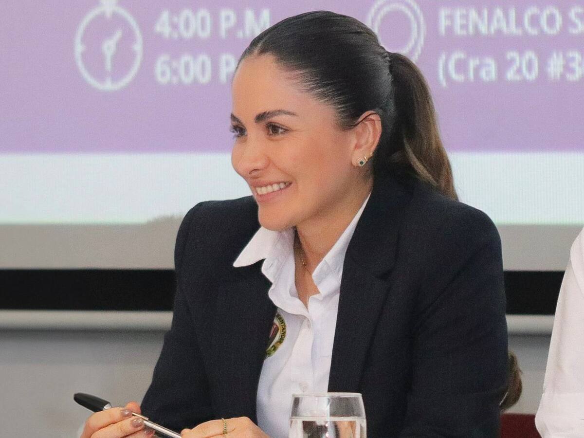 Secretaria de competitividad de Santander sufrió accidente de tránsito en Medellín