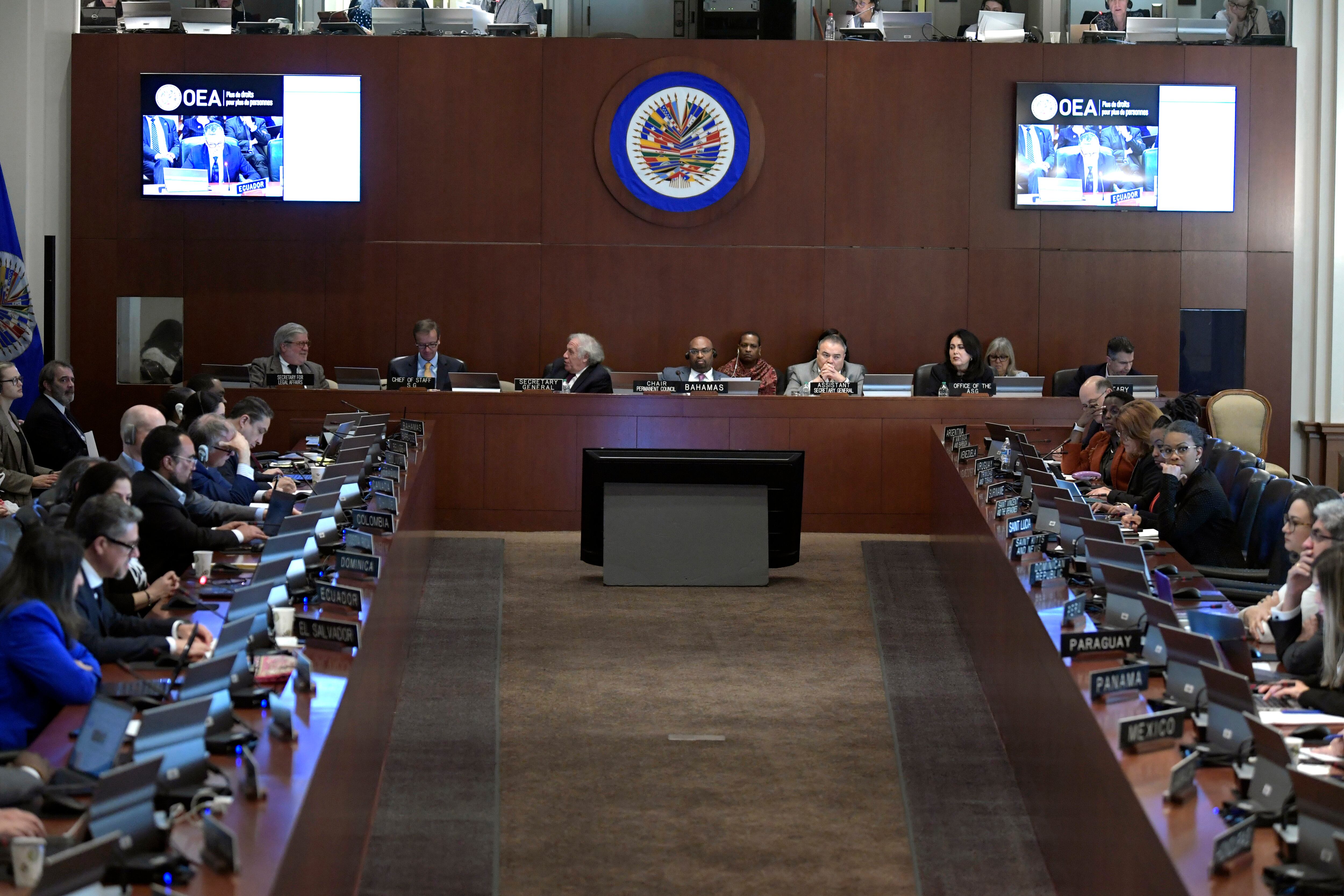 Reunión del Consejo Permanente de la Organización de los Estados Americanos (OEA). Foto: EFE/Lenin Nolly