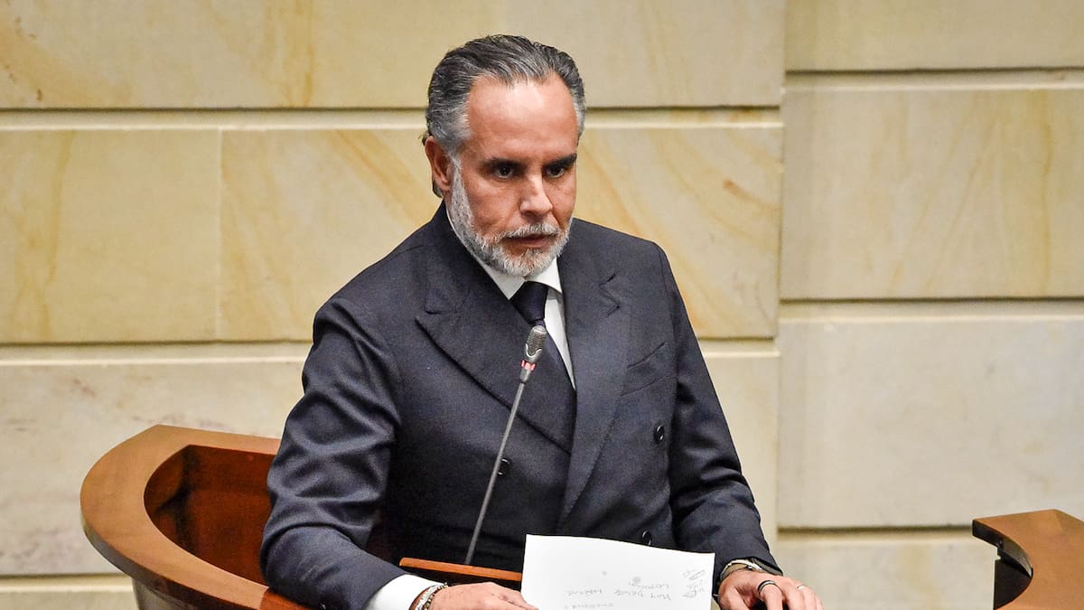 Benedetti asegura que la magistrada Lombana no puede investigarlo: “yo ya no soy aforado”