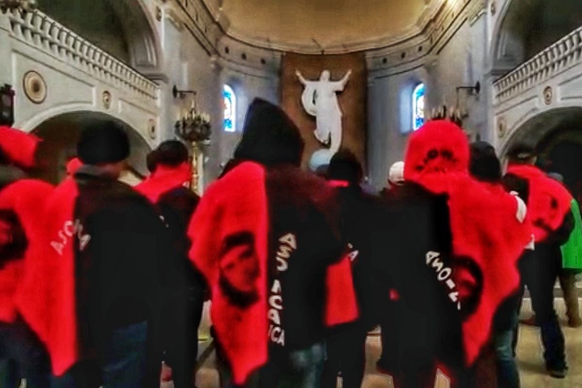 Los profesores completan 24 horas al interior de la iglesia de Popayán. Crédito: Asoinca.