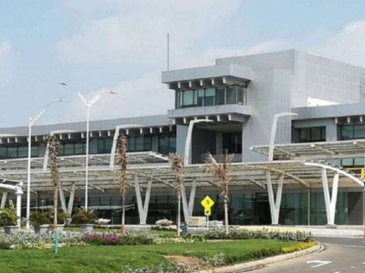 Buscan acuerdo para garantizar servicio en el aeropuerto Cortissoz de Barranquilla