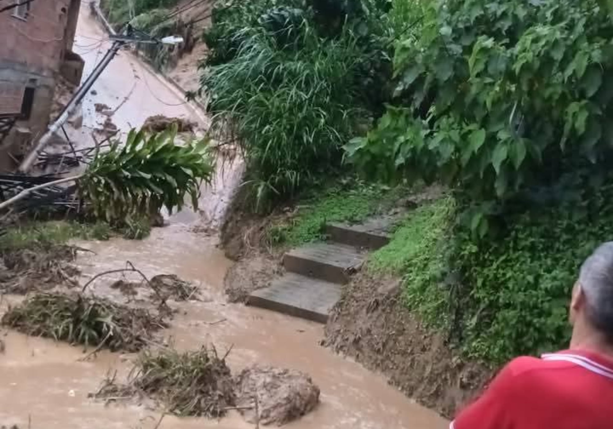 Deslizamiento de tierra en zona rural de Sabaneta, Antioquia. Foto: cortesía.