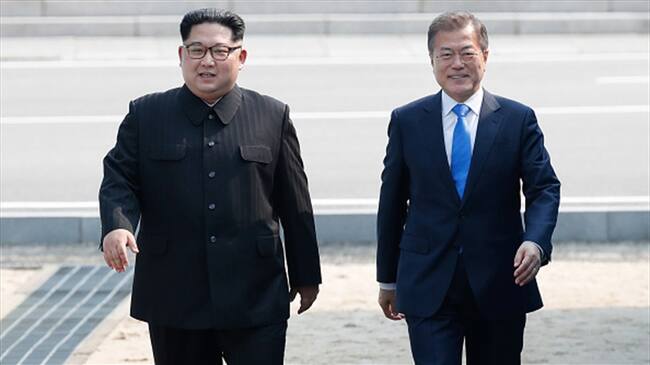 El líder de Corea del Norte, Kim Jong-un, y el presidente de Corea del Sur, Moon Jae-in. Foto: Getty Images