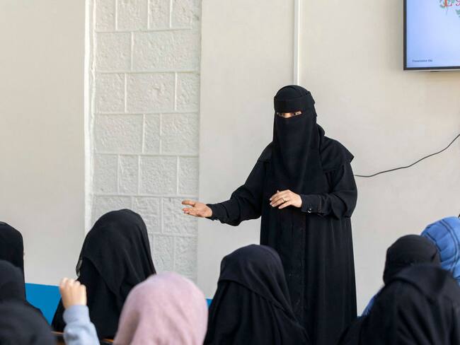 Imagen de referencia de mujeres en Yemen. Foto: Getty Images.