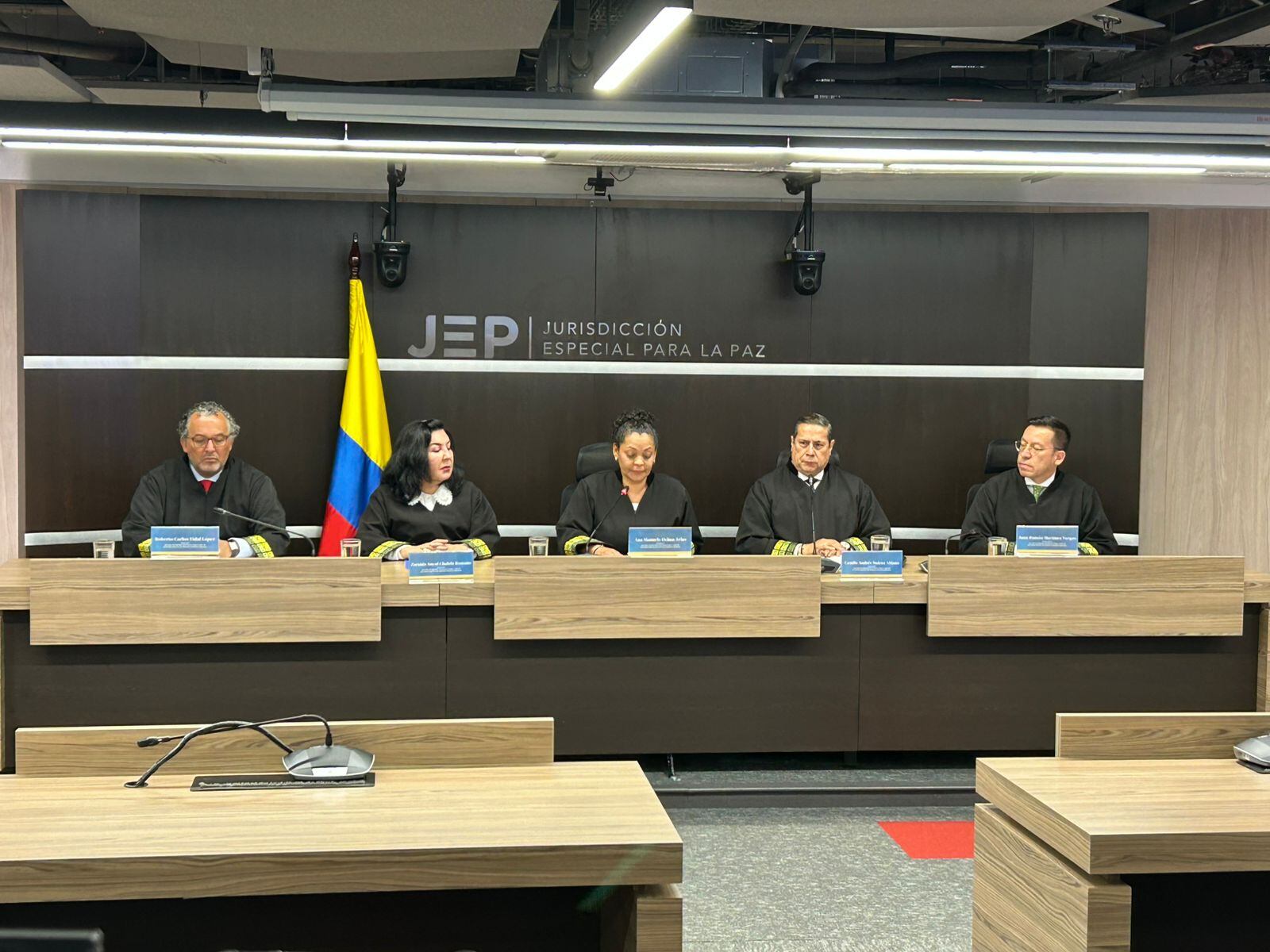 JEP sentencia con una sanción propia de 8 años a siete exFarc por 21.000 casos de secuestro